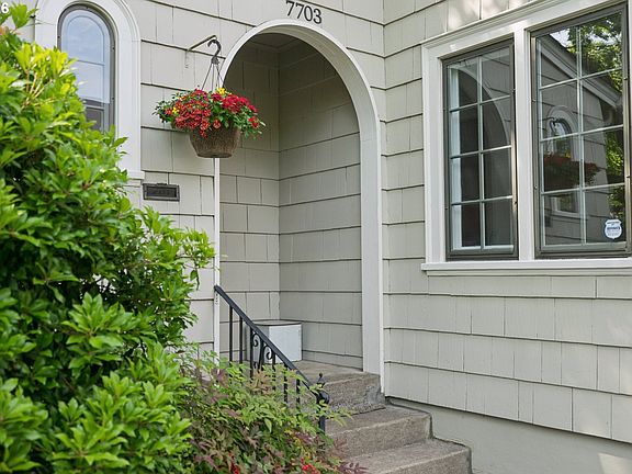 2nd image of 7703 SE 32nd Ave