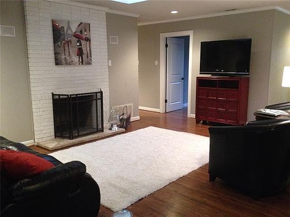 2nd image of 3983 Gaspar Dr