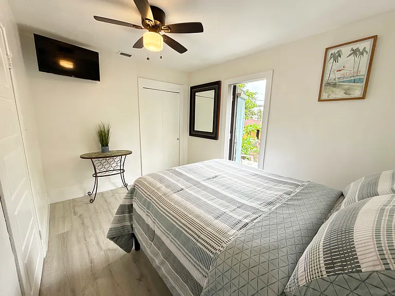 19 NW 51st St #1 — Photo 9