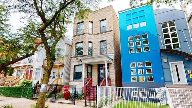 1127 W Patterson Ave — Photo 1