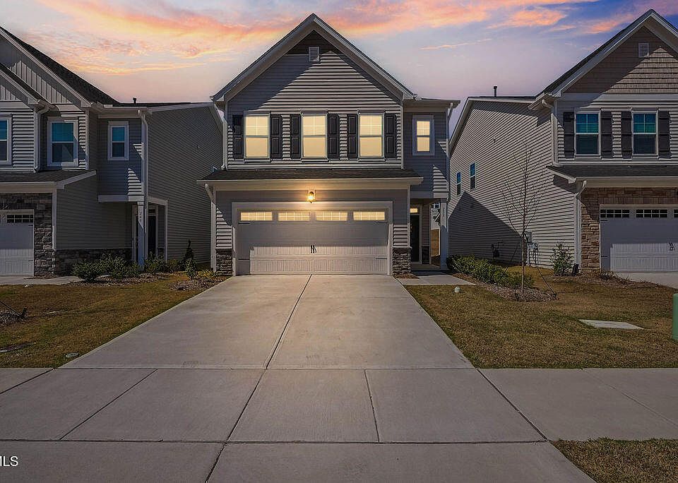 1st image of 253 Eden View Bnd