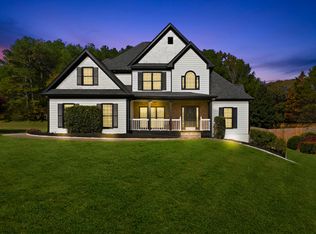 5208 Hampton Mill Dr, Flowery Branch, GA 30542