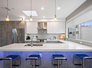 7193 W Formosa Fusion Ct, Los Angeles, CA 90046