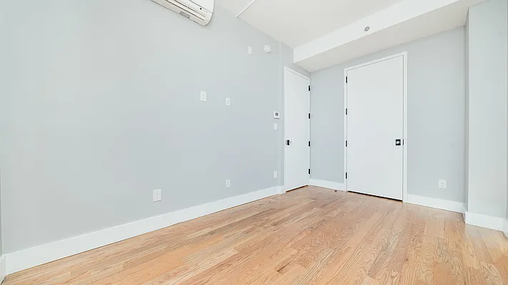 Rented by Nooklyn NYC LLC | media 94