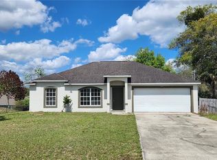 135 Larchmont Dr, Deltona, FL 32738