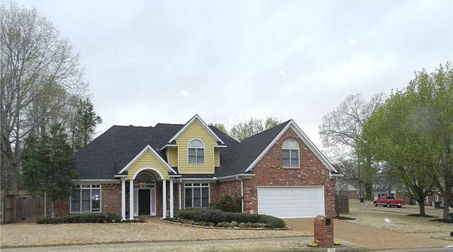 1st image of 979 Vivian Leigh Ln