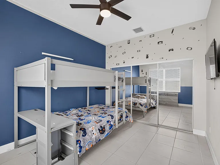 16293 Melogold Dr — Photo 25
