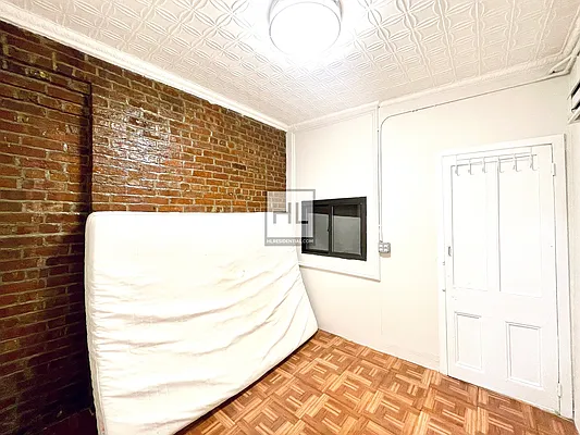 Rented by Highline Residential | media 12