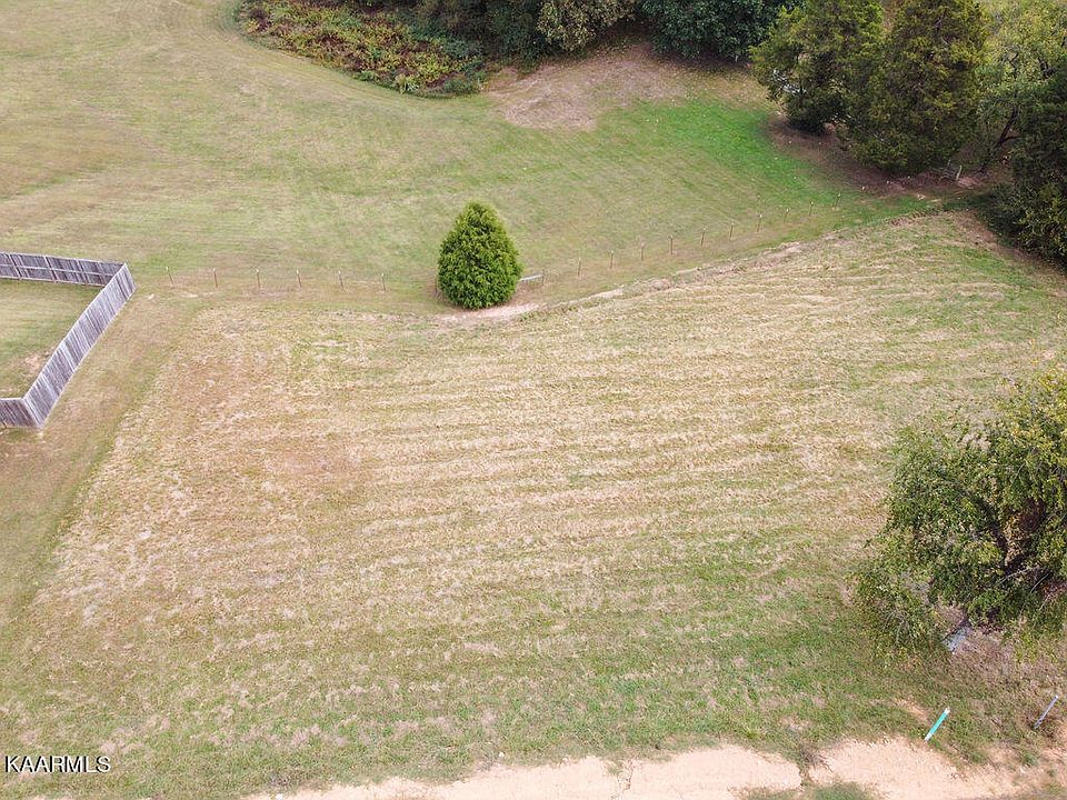 2nd image of Duseth Dr