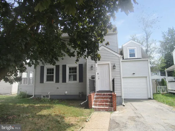606 Boxwood Rd, Wilmington, DE 19804