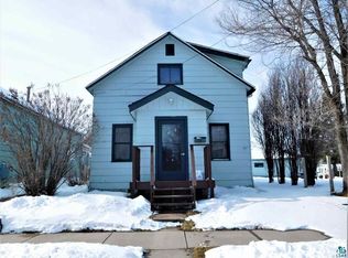 107 11th Ave E, Ashland, WI 54806