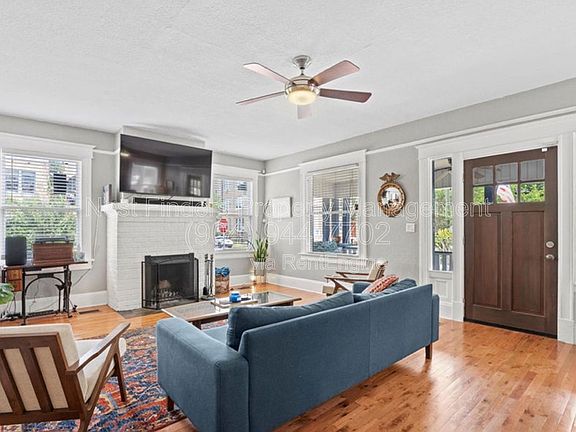 5th image of 2623 Forbes St