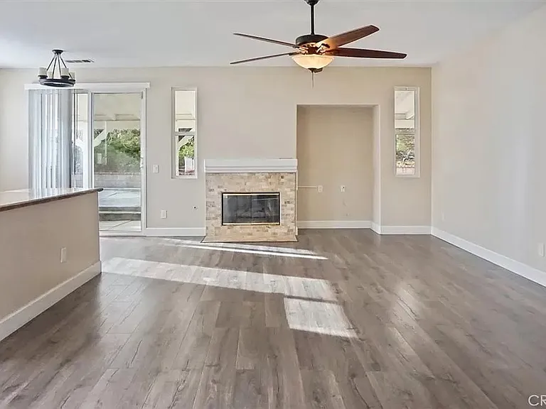 3954 Woburn Ct — Photo 38