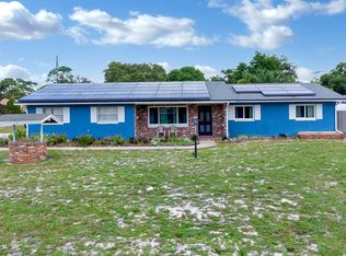 906 Bear Lake Rd, Apopka, FL 32703