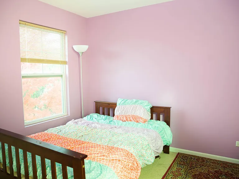 506 Grosvenor Ln — Photo 23