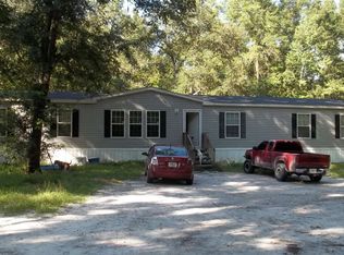 335 SW Curtain Ln, Fort White, FL 32038