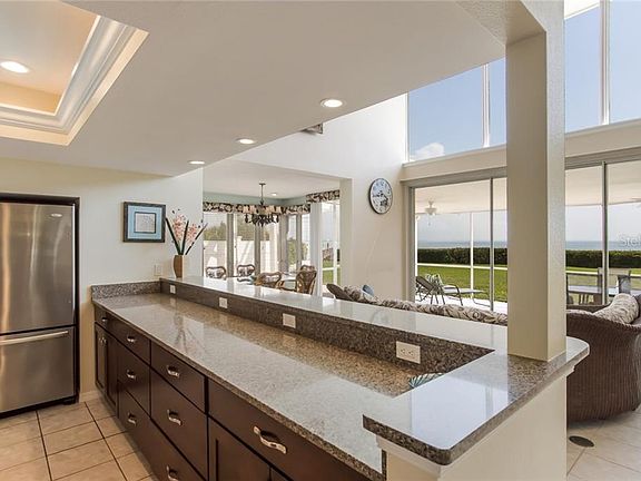 3rd image of 5310 Gulf Of Mexico Dr #7