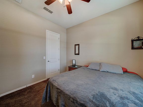 5th image of 10610 W Raymond St