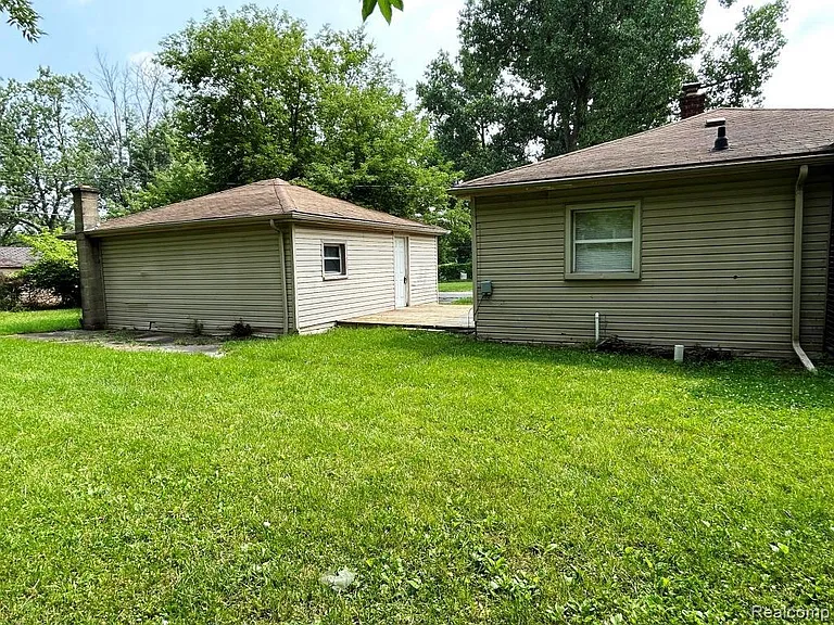 29618 Grandview St — Photo 4