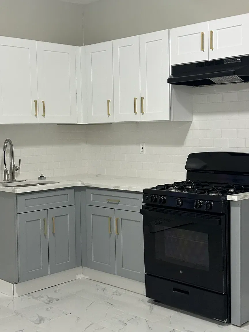 2 bed, 800 sqft, $1,794 — Photo 1