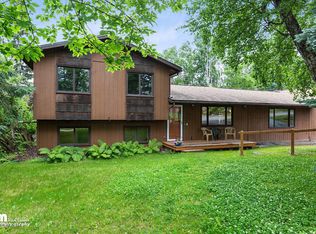 4690 Caravelle Dr, Anchorage, AK 99502