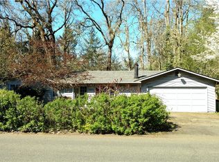 6220 Alder Glen Dr SE, Lacey, WA 98513