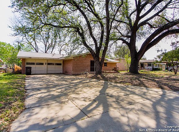 2nd image of 7818 Briargate Dr