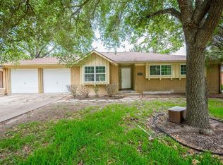 6042 Warm Springs Rd, Houston, TX 77035
