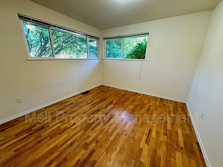 7016 Husky Way SE — Photo 7