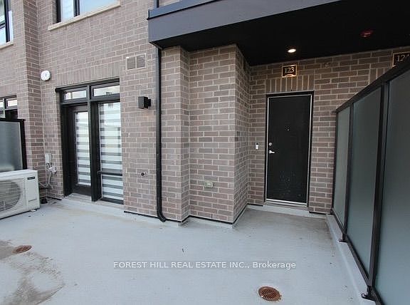 3rd image of 1585 Rose Way #123