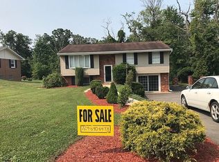 102 Pershing Cir, Latrobe, PA 15650