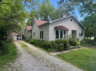 1201 E Main St, Staunton, IL 62088