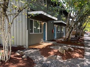 (248) 2 Bdrm Town Home w/ Private Yard Area, Philomath, OR 97370