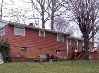 81 Flat Creek Church Rd, Weaverville, NC 28787