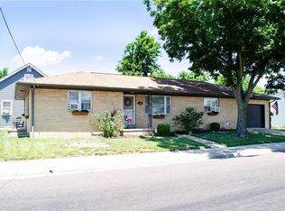19 W Madison St, Millstadt, IL