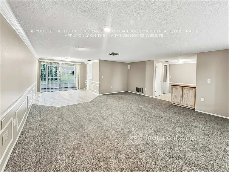 12206 Meadowbrook Ln — Photo 4