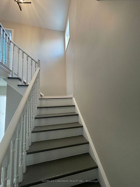 Burlington House for rent - 3 Bedrooms — photo 13
