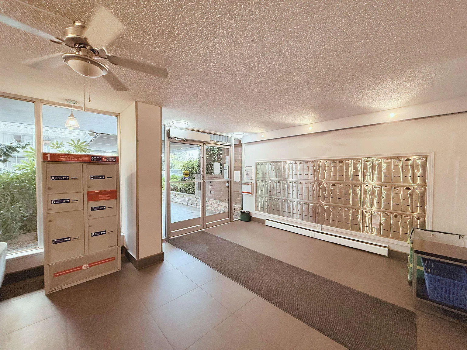2 bed, 870 sqft, $2,500 — Photo 2