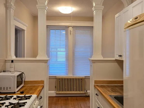 30 Jamaicaway, Boston, MA