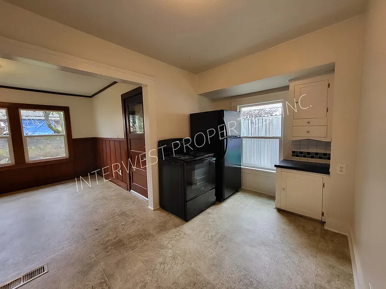 329 SE 79th Ave — Photo 28