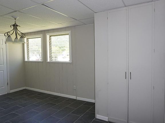 5th image of 826 New York Ave