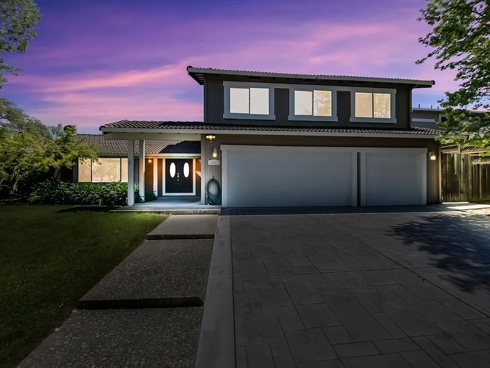 1st image of 1030 Creekside Ct