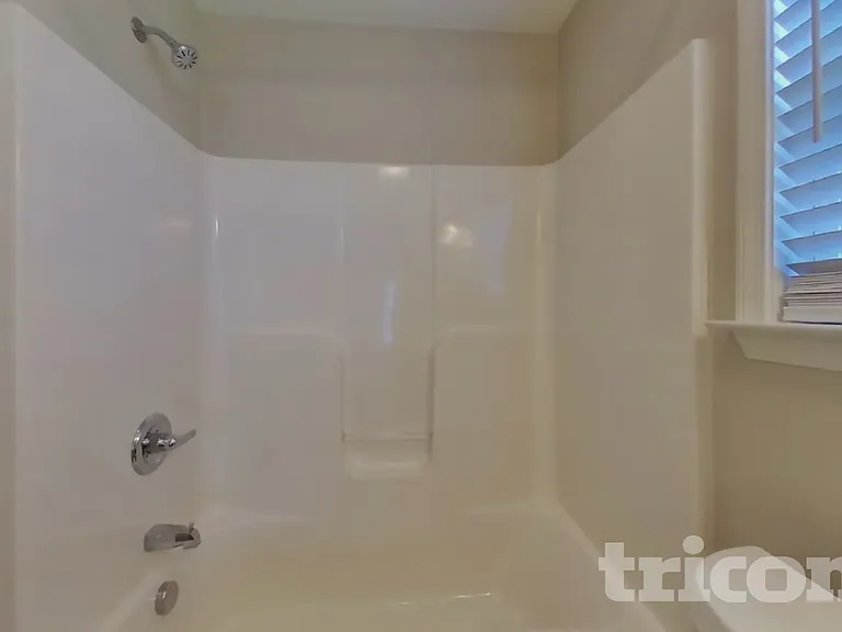 1856 Emily Ln — Photo 12