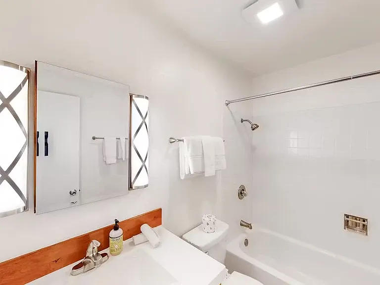 4031 Big Horn Rd #9-B — Photo 14
