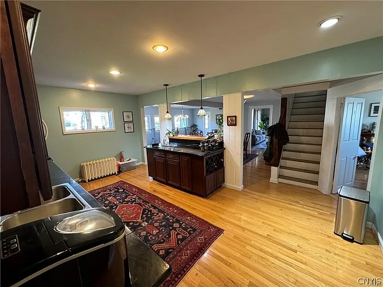 214 S Broad St — Photo 9