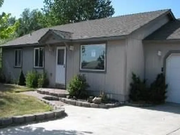 1041 NE Bitterbrush Rd, Prineville, OR 97754