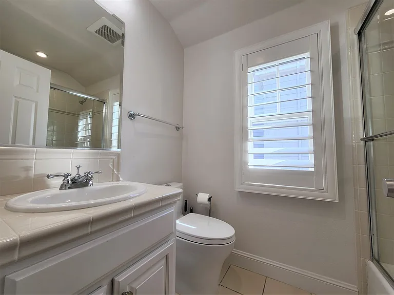 903 Ramona St — Photo 30