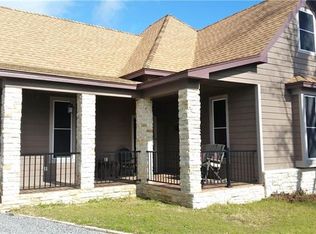 414 N Lee St, Valley View, TX 76272