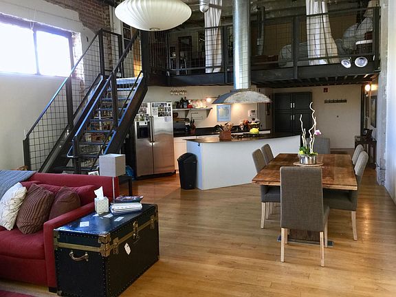 3rd image of 1000 E 18th Ave APT 109