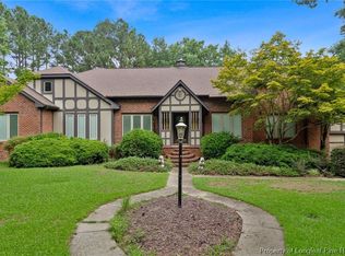 6930 S Staff Rd, Fayetteville, NC 28306